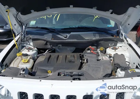 2015 Jeep Patriot High Altitude Edition z USA, uszkodzony, nr VIN 1C4NJRFB4FD394829